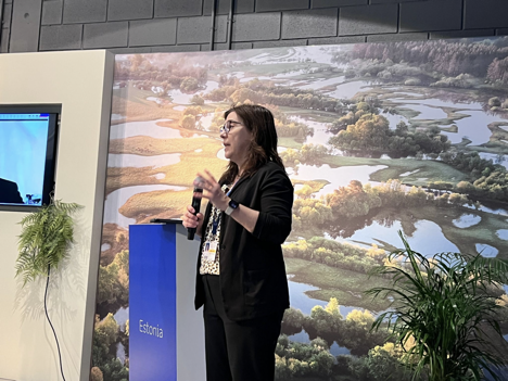 Professor Pamela McElwee gives the keynote talk at the session “Climate and biodiversity financing and disclosure strategies” hosted by the Estonia Pavilion at COP 28.   
