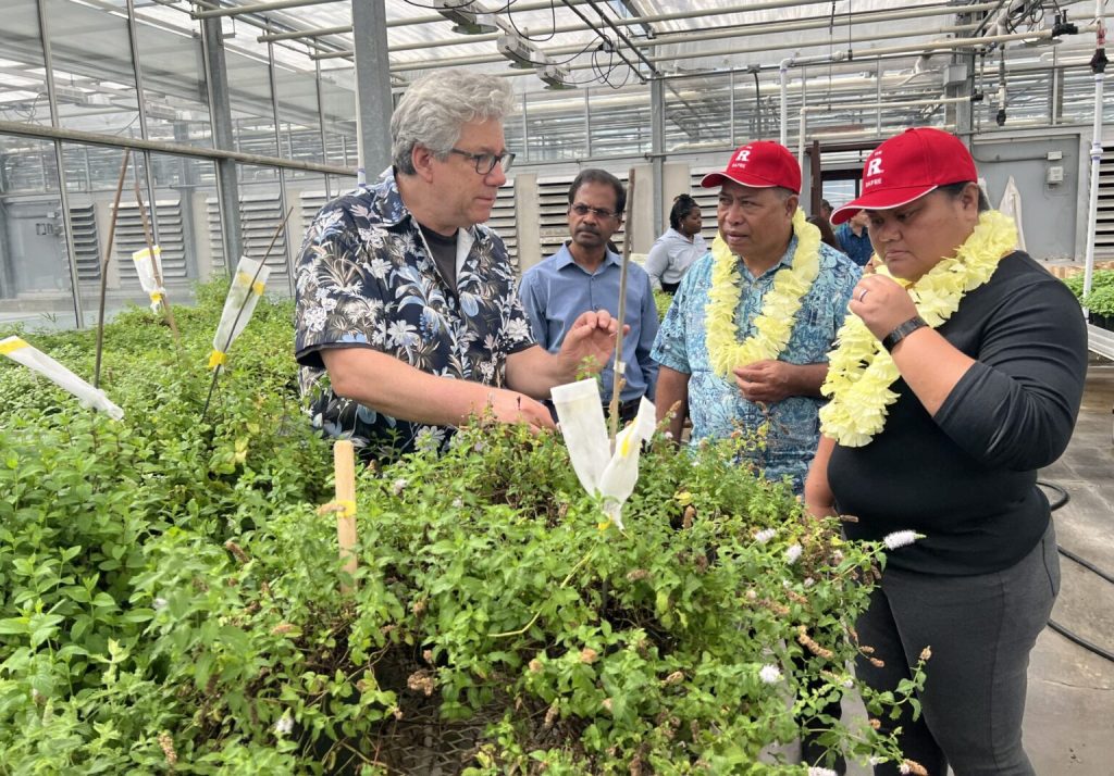 FSM’s Secretary Andrew Yatilman and Secretary Elina Akinaga visit Rutgers research greenhouses.