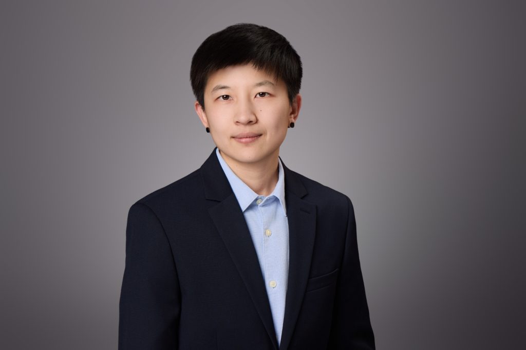 Professional photo of Yalin Li.