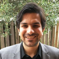 Headshot of Aziz Ezzat
